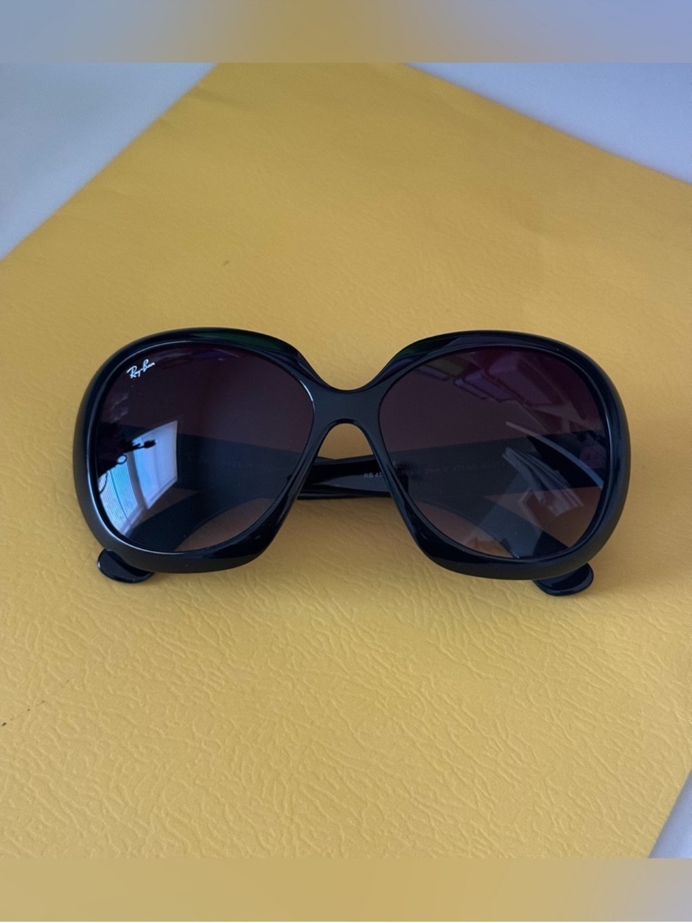 NIB Ray-Ban Jackie Ohh II Black Sunglasses